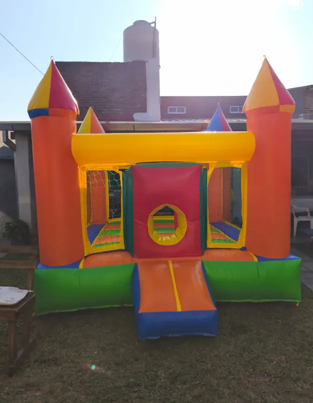 Castillo ojo de buey 3x3 en alquiler, Inflables Valen Escobar